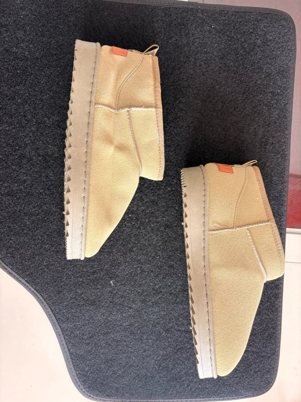 Women’s Ankle Boots EU 43 US 12.5 Tan Green Faux Suede Cozy Lined NWOT